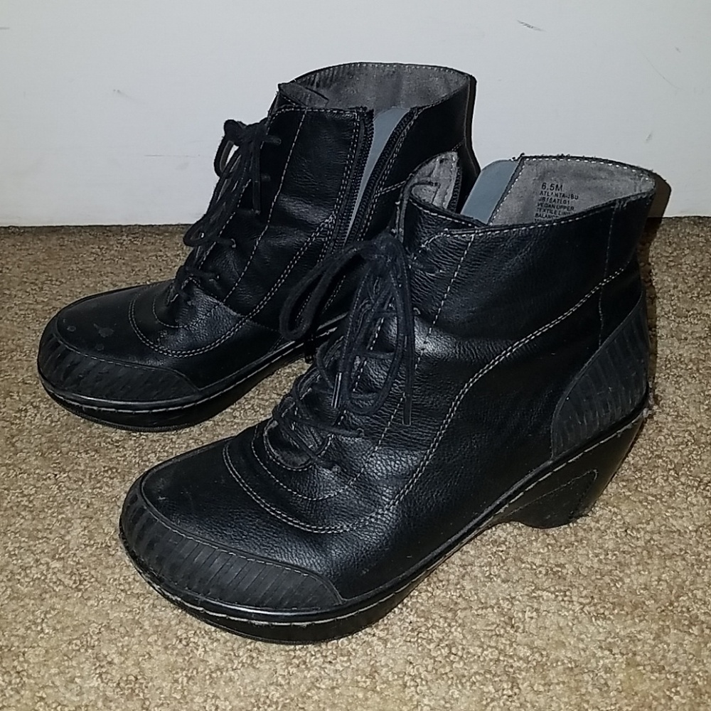 Adventure design Booties size 6
